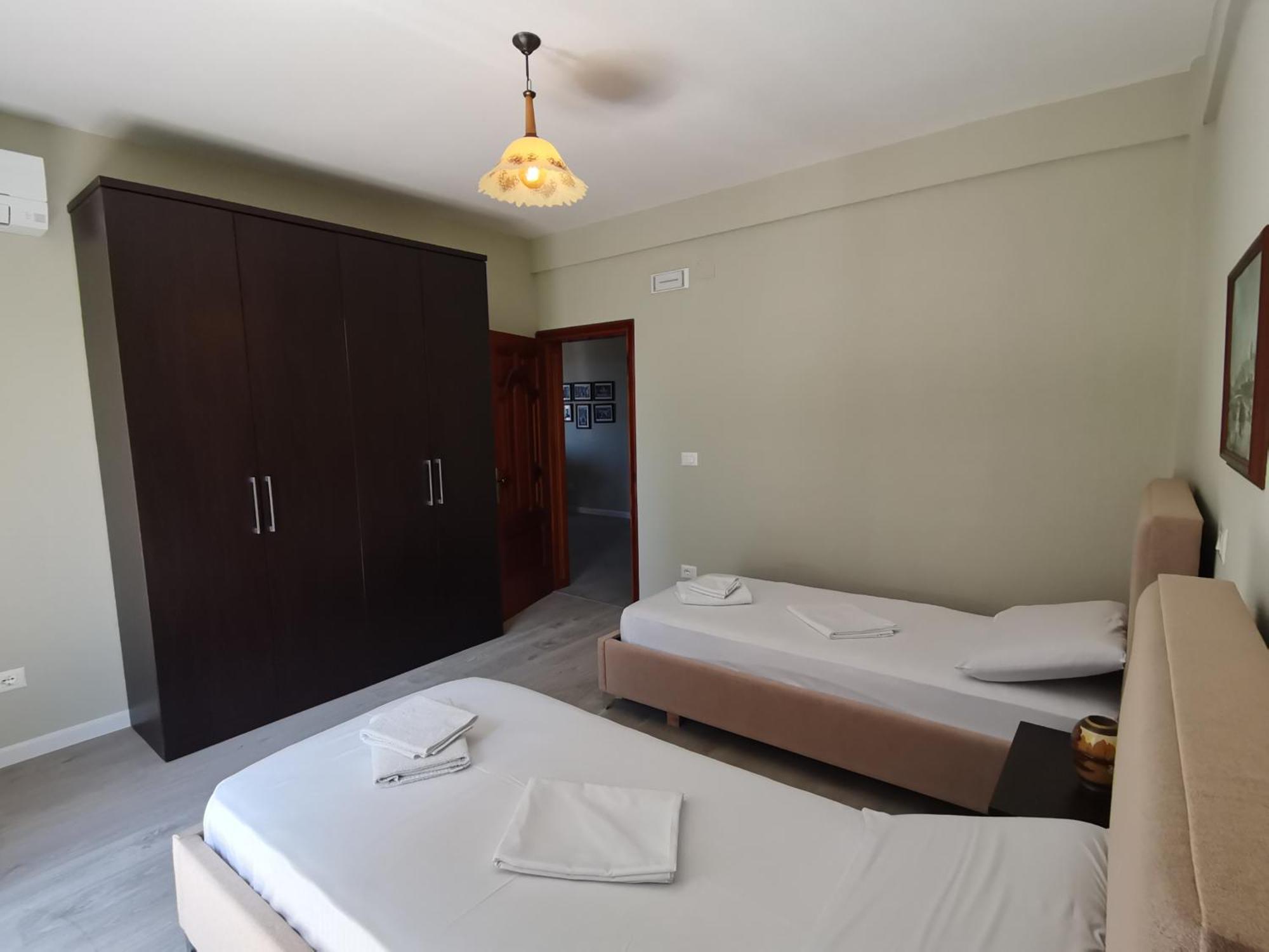 Leatis Apartment Durrës Eksteriør billede